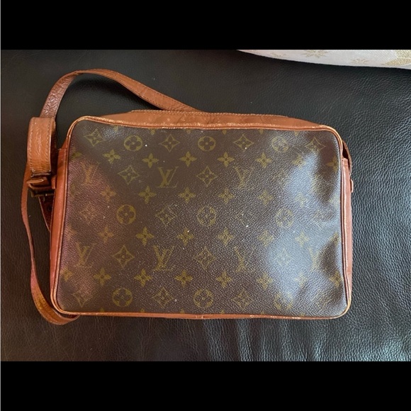 Vintage LV Monogram Sac Bandolier Bag - Picture 1 of 9